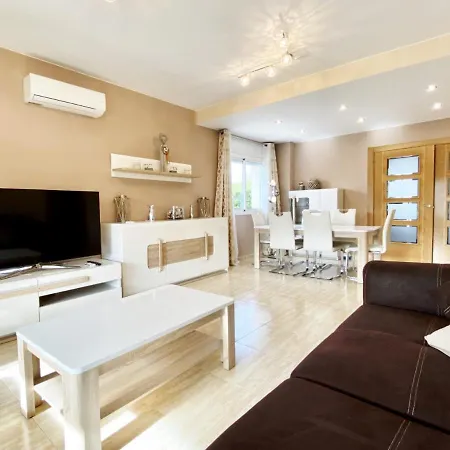Jasmina Well Equipped With Air Conditioning & Private Swimming Pool Ideal For Families L'Ametlla de Mar