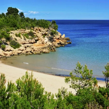 Villa Jasmina Well Equipped With Air Conditioning & Private Swimming Pool Ideal For Families